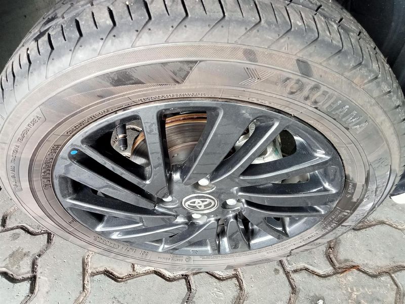 Used Toyota Vitz 1.0 XR for sale in Gauteng Cars.co.za (ID9772063)