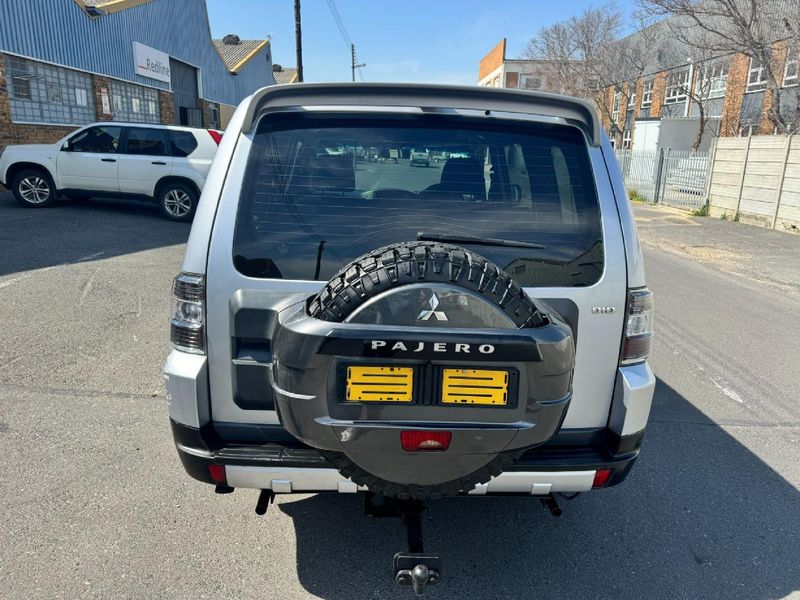 Used Mitsubishi Pajero 3.2 DiDc GLX Auto for sale in Western Cape