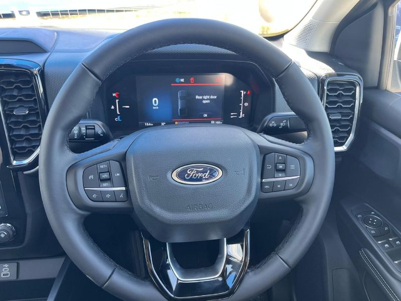 Used Ford Ranger 2.0D XLT 4X4 Double Cab Auto for sale in Western Cape