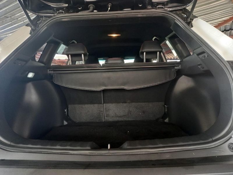 Used Toyota Corolla Cross 1.8 GRS for sale in Gauteng Cars.co.za (ID