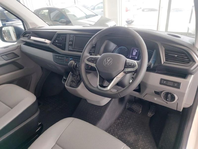 New Volkswagen Transporter T6.1 Crew bus 2.0Bitdi LWB 146kW 4mo 8