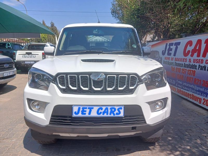 Used Mahindra Pik Up 2.2 mHawk S6 DoubleCab for sale in Gauteng Cars