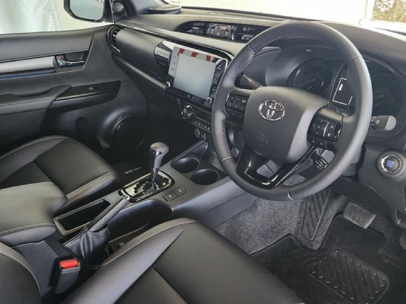 Used Toyota Hilux 2.8 GD6 RB Legend DoubleCab Auto (mhev) for sale in