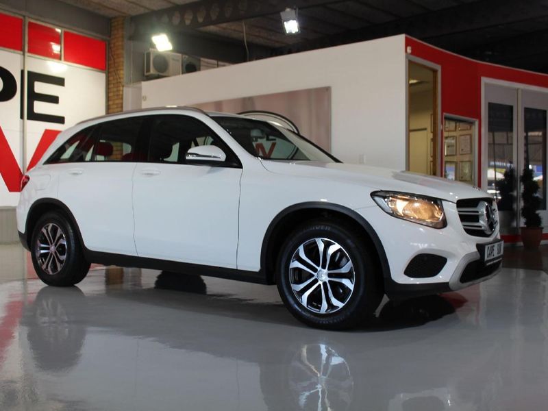 Used MercedesBenz GLC 220D EXCLUSIVE 9SPEED AUTOMATIC 4 MATIC for