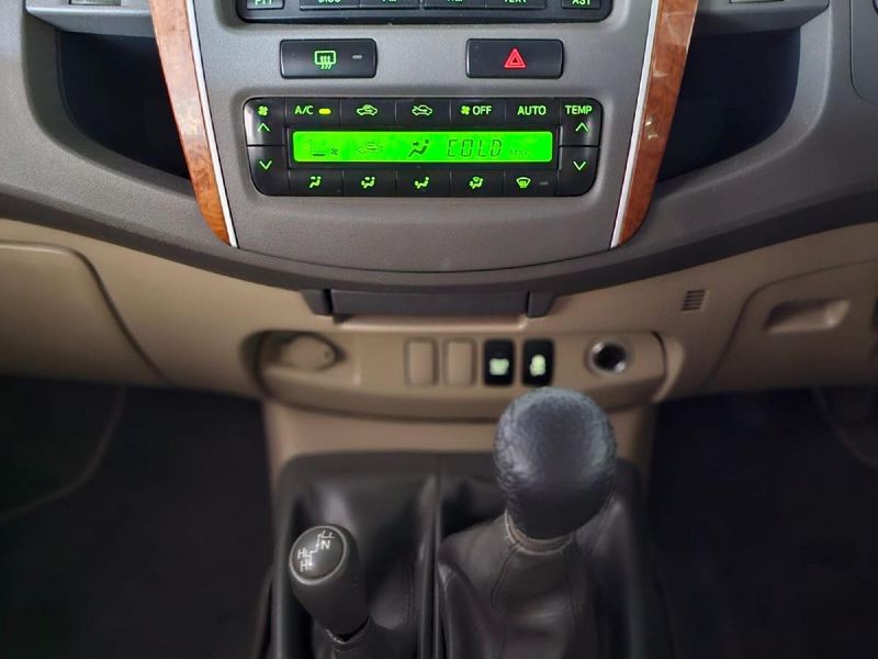 Used Toyota Fortuner 3.0 D4D Raised Body 4x4 for sale in Western Cape