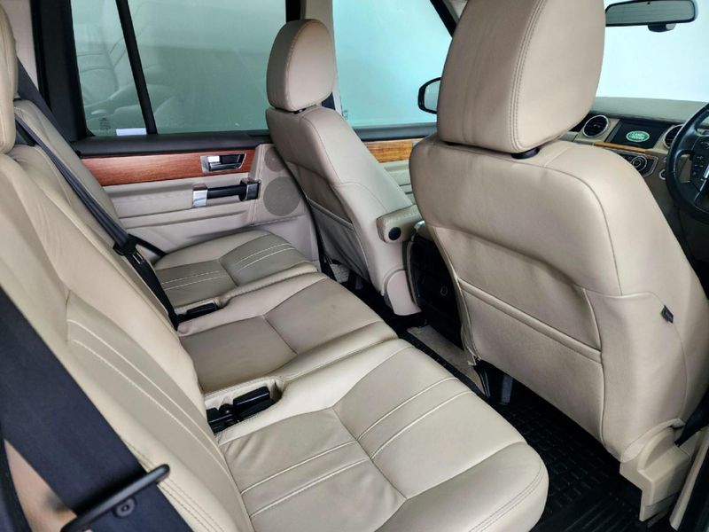 Used Land Rover Discovery 4 3.0 TD SD V6 SE for sale in Gauteng Cars.co.za (ID9790749)