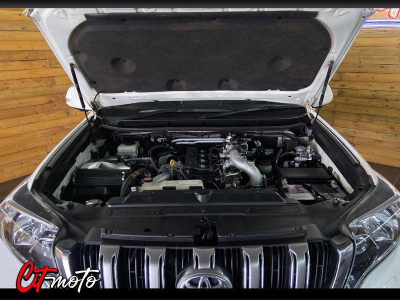 Used Toyota Land Cruiser Prado 3.0 TDI VX Auto for sale in Gauteng