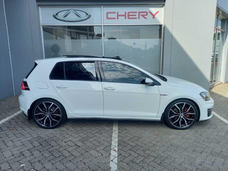 Used Volkswagen Golf VII GTI 2.0 TSI for sale in Gauteng Cars.co.za