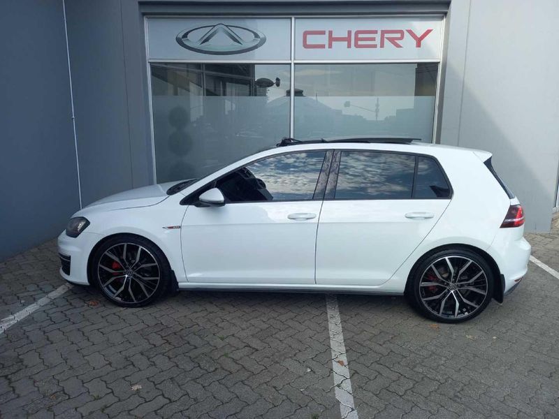 Used Volkswagen Golf VII GTI 2.0 TSI for sale in Gauteng Cars.co.za