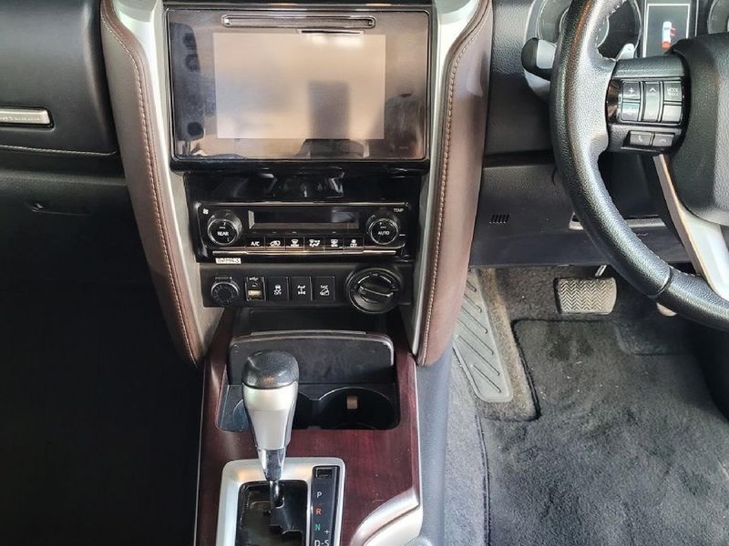 Used Toyota Fortuner 2.8 GD6 4x4 Auto for sale in Gauteng Cars.co.za