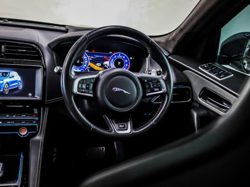 Used Jaguar FPace 5.0 V8 SVR for sale in Gauteng Cars.co.za (ID