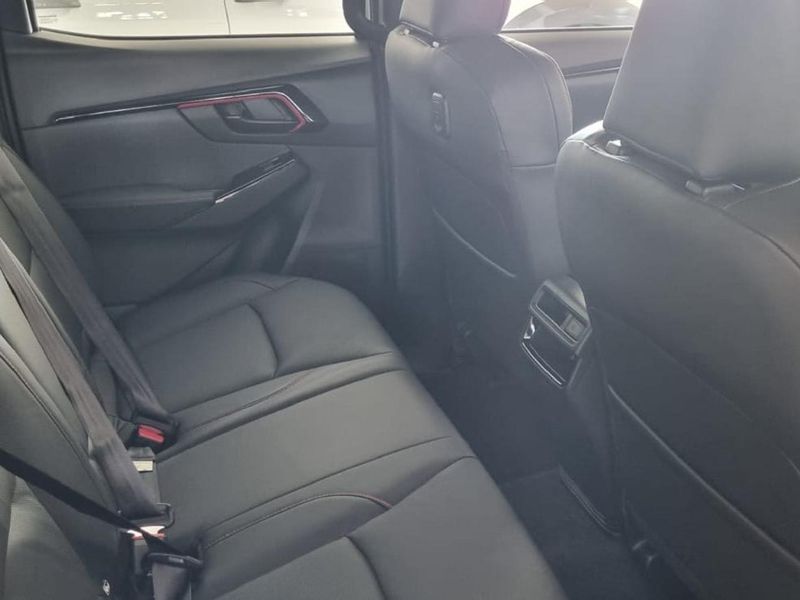 New Isuzu DMax 1.9 DDI HR XRider Auto DoubleCab for sale in Western