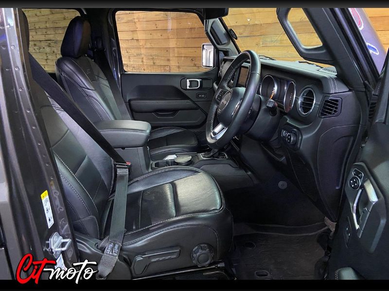 Used Jeep Wrangler Unlimited Sahara 3.6 V6 for sale in Gauteng Cars