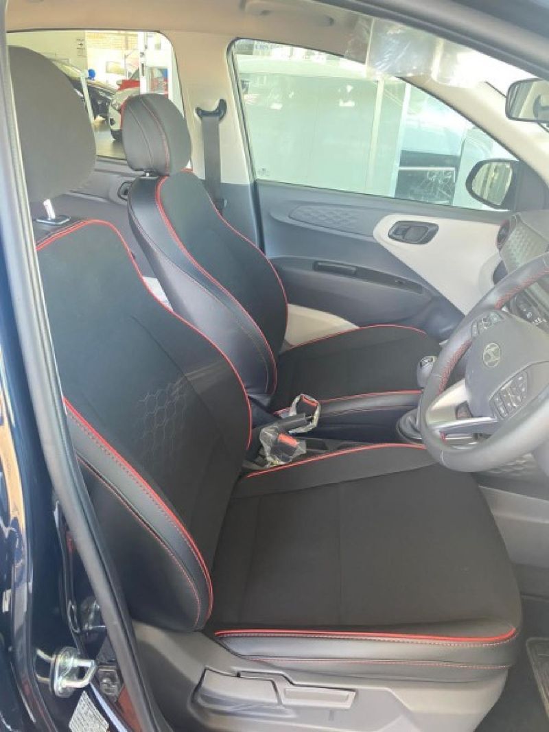 Used Hyundai Grand i10 1.2 Fluid Sedan for sale in Kwazulu Natal Cars