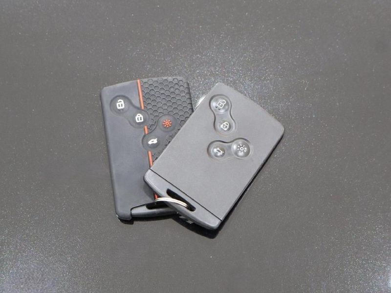 Used Renault Clio IV RS 18 F1 Auto for sale in Gauteng Cars.co.za (ID