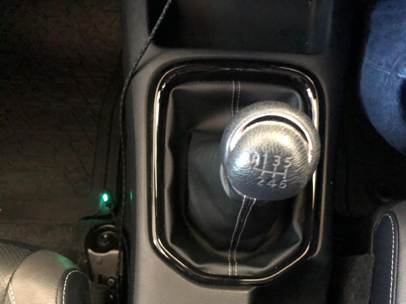 Used Toyota Hilux 2.8 GD6 Raised Body Legend 4x4 Extended Cab for sale