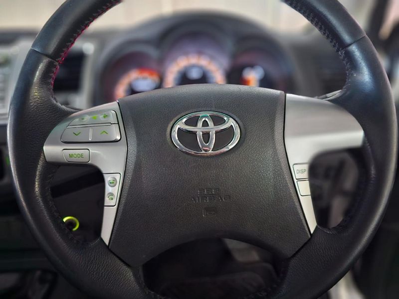 Used Toyota Hilux 3.0 D4D Raider Raised Body DoubleCab for sale in