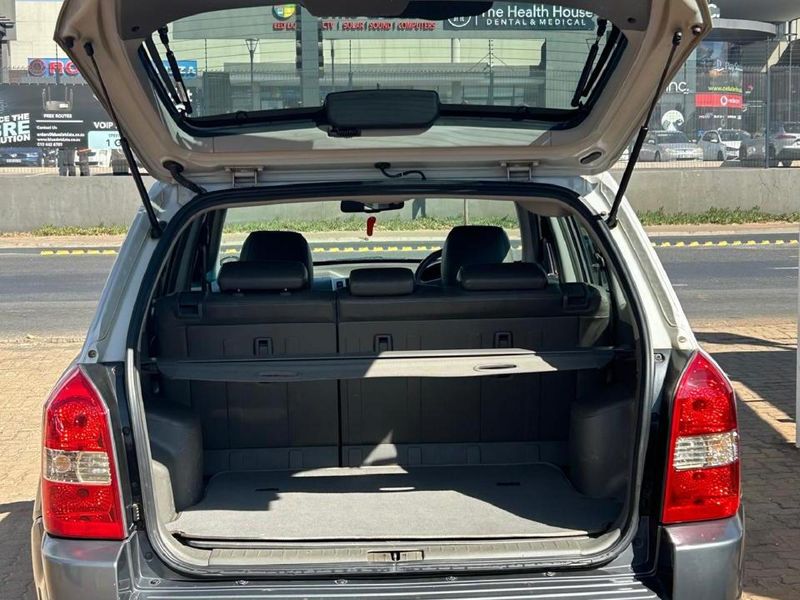 Used Hyundai Tucson 2.7 V6 GLS Auto for sale in Gauteng Cars.co.za