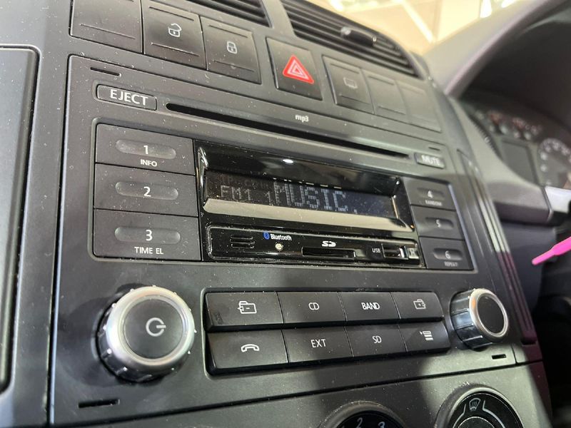 Used Volkswagen Polo Vivo GP 1.4 Conceptline for sale in Gauteng Cars