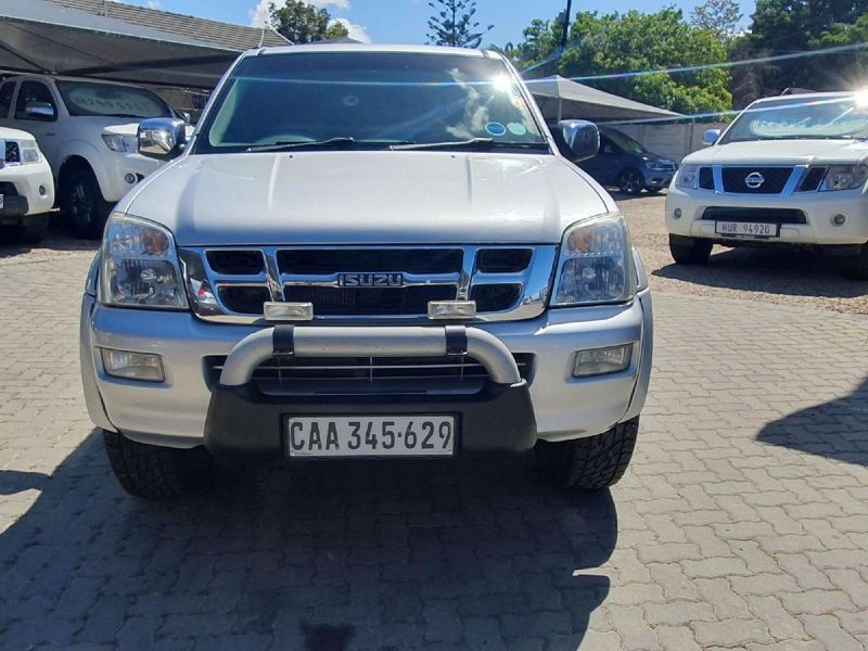 Used Isuzu KB 300 TDi LX DoubleCab for sale in Western Cape Cars.co