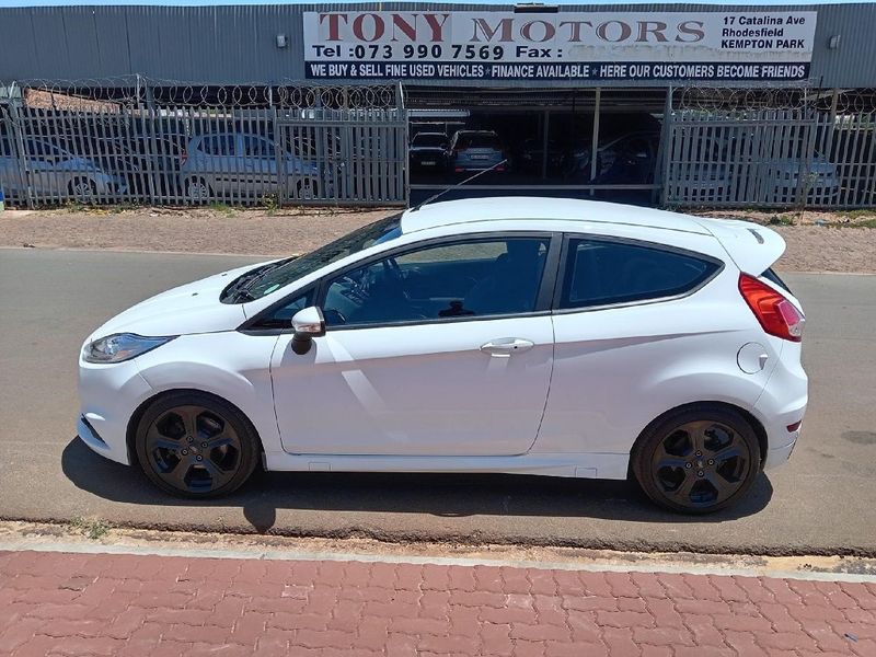 Used Ford Fiesta ST 1.6 EcoBoost GDTi for sale in Gauteng Cars.co.za