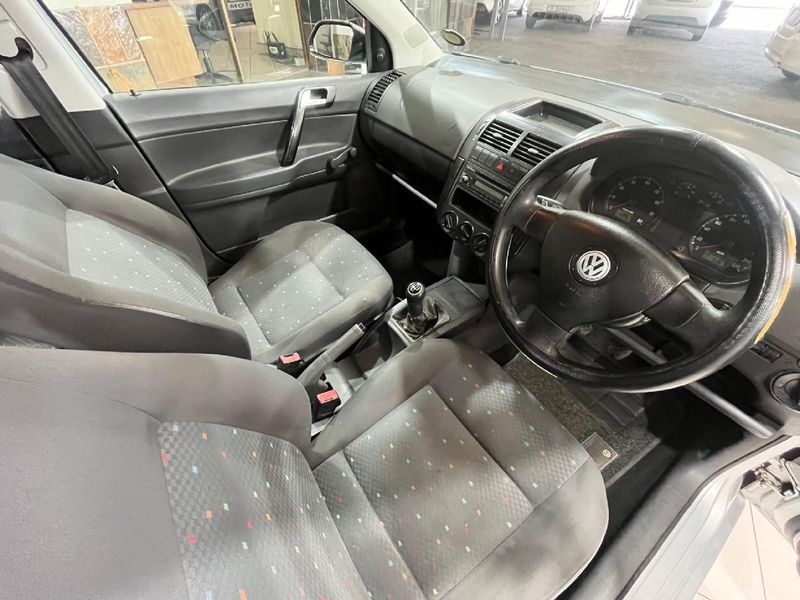 Used Volkswagen Polo Classic 1.4 Trendline for sale in Gauteng Cars.co.za (ID9796090)