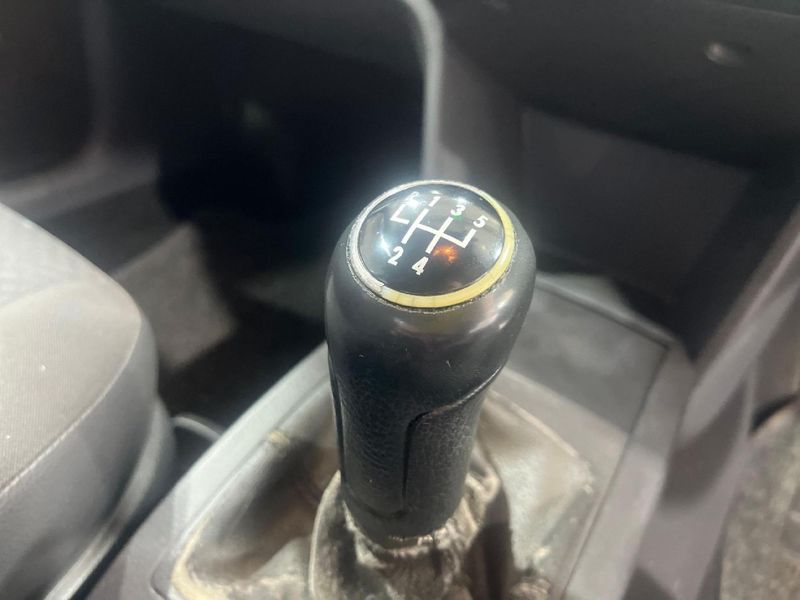 Used Volkswagen Polo Classic 1.4 Trendline for sale in Gauteng Cars.co.za (ID9796090)