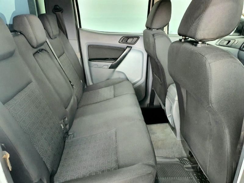 Used Ford Ranger 2.2 TDCi XL 4x4 DoubleCab for sale in Gauteng Cars