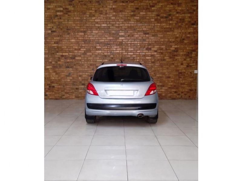 Used Peugeot 207 1.6 VTi Dynamic for sale in Gauteng Cars.co.za (ID9796488)