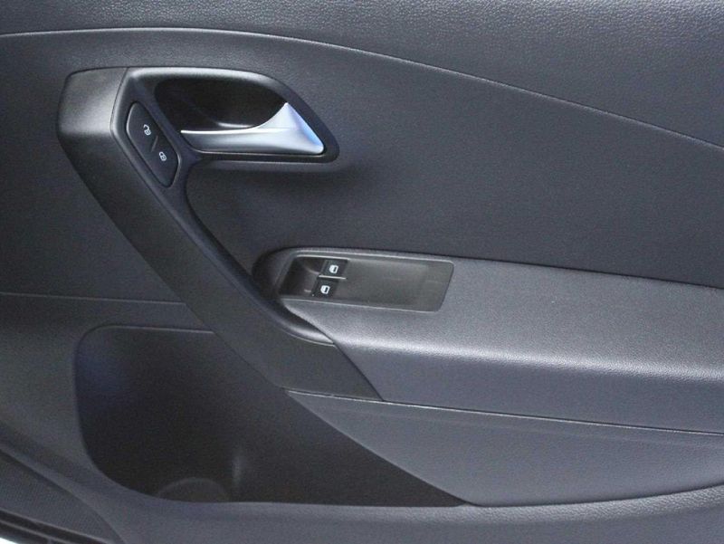 Used Volkswagen Polo Vivo 1.6 Comfortline Auto 5dr for sale in Eastern