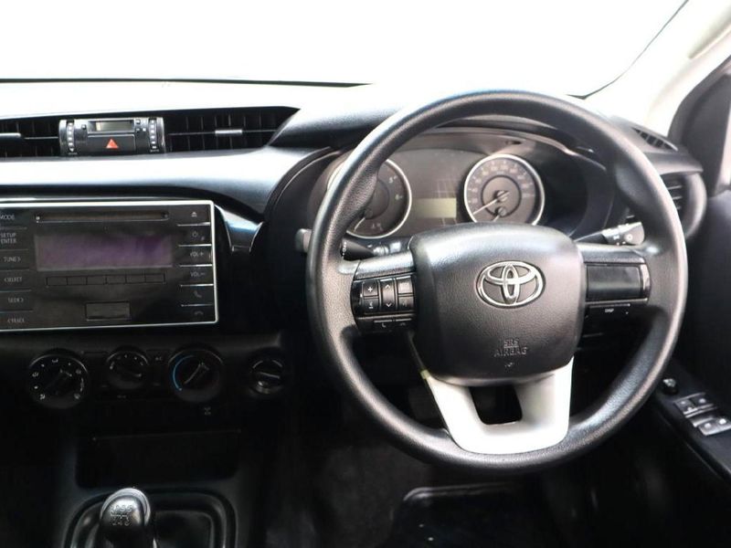 Used Toyota Hilux 2.4 GD6 SRX 4x4 SingleCab for sale in Gauteng