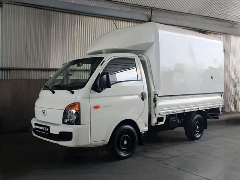 Used Hyundai H100 Bakkie 2.6D Dropside for sale in Gauteng Cars.co.za