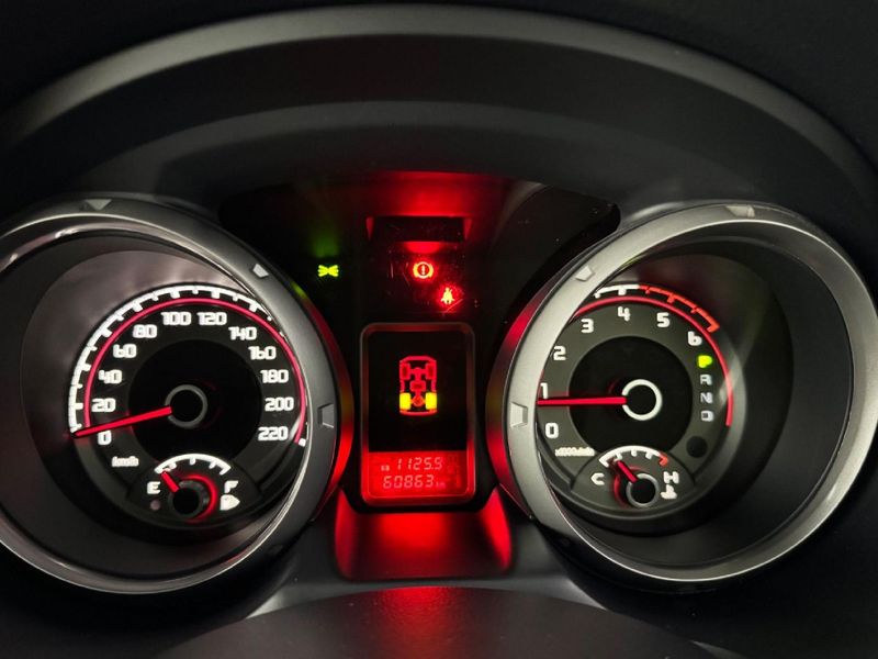 Used Mitsubishi Pajero 3.2 DiDc GLS SWB Auto for sale in Gauteng