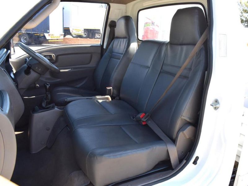 Used Hyundai H100 Bakkie 2.6D Dropside for sale in Gauteng Cars.co.za