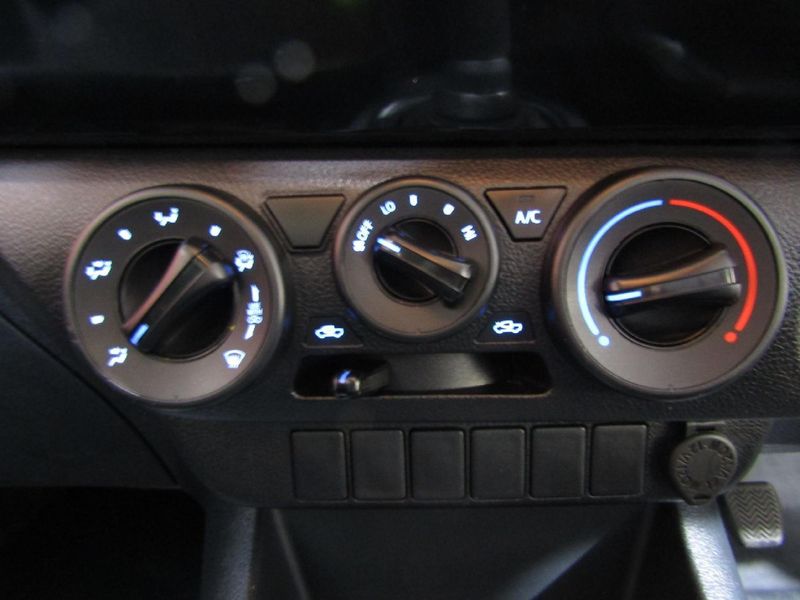 Used Toyota Hilux Aircon for sale in Gauteng Cars.co.za (ID9797290)