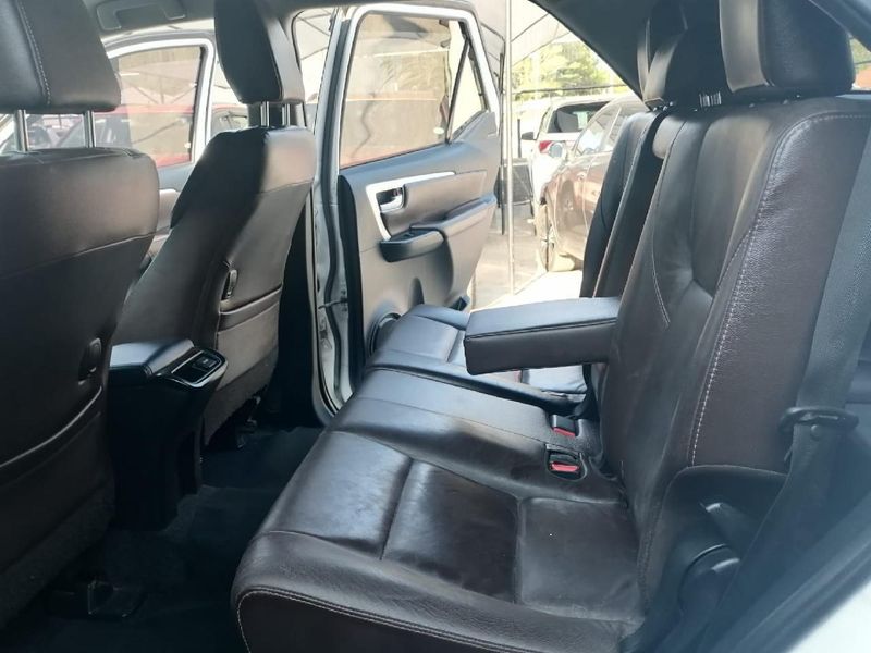 Used Toyota Fortuner 2.4GD6 MANUAL for sale in Gauteng Cars.co.za