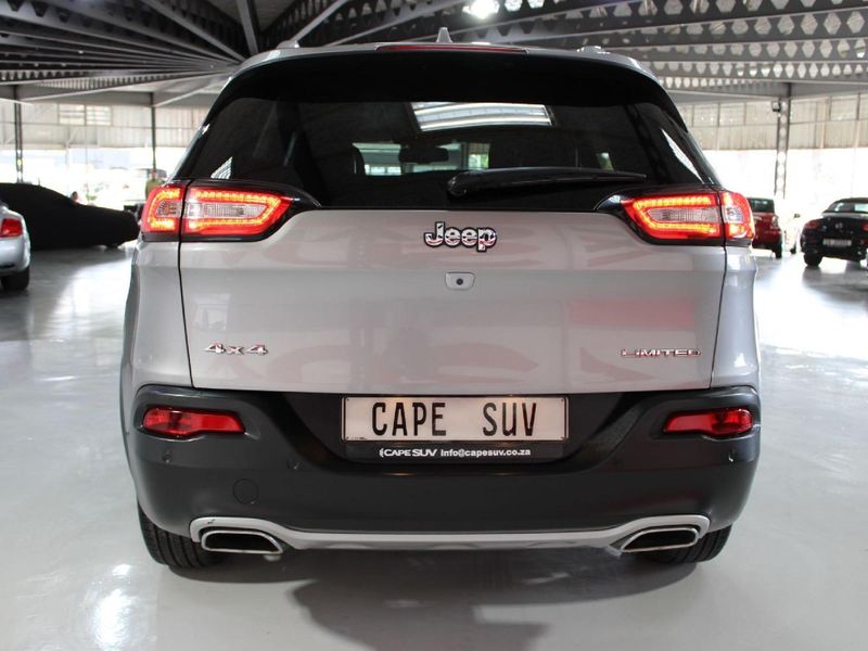 Used Jeep Cherokee LIMITED 3.2 V6 DOHC 9SPEED ACTIVE AUTO II 4X4 for