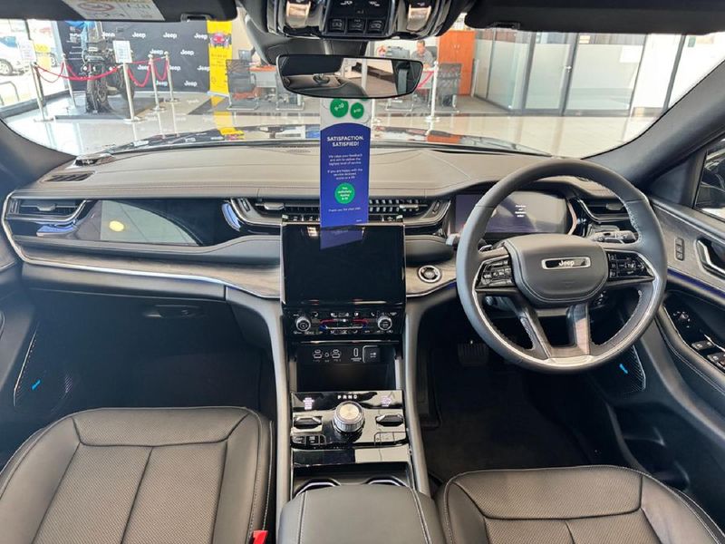 New Jeep Grand Cherokee 3.6L Overland for sale in Gauteng Cars.co.za