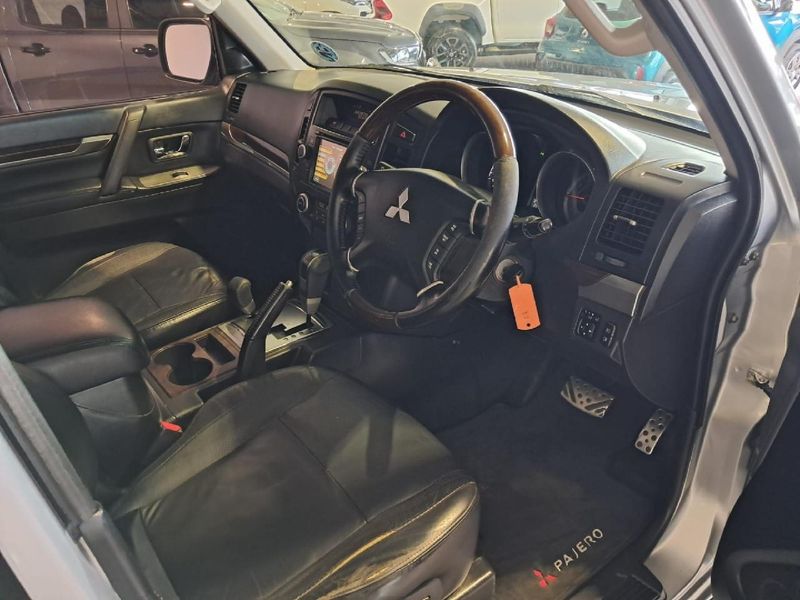 Used Mitsubishi Pajero 3.2 DiDc GLX Auto for sale in Gauteng Cars.co