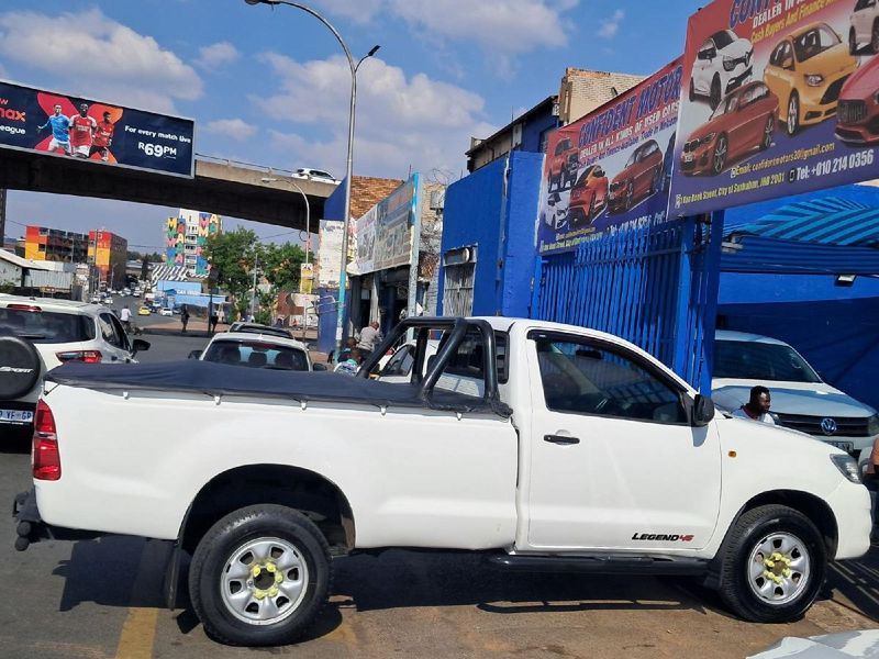 Used Toyota Hilux 2.5 D4D SRX 4x4 SingleCab for sale in Gauteng