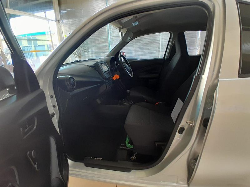 Used Toyota Vitz 1.0 XR for sale in Gauteng Cars.co.za (ID9805233)