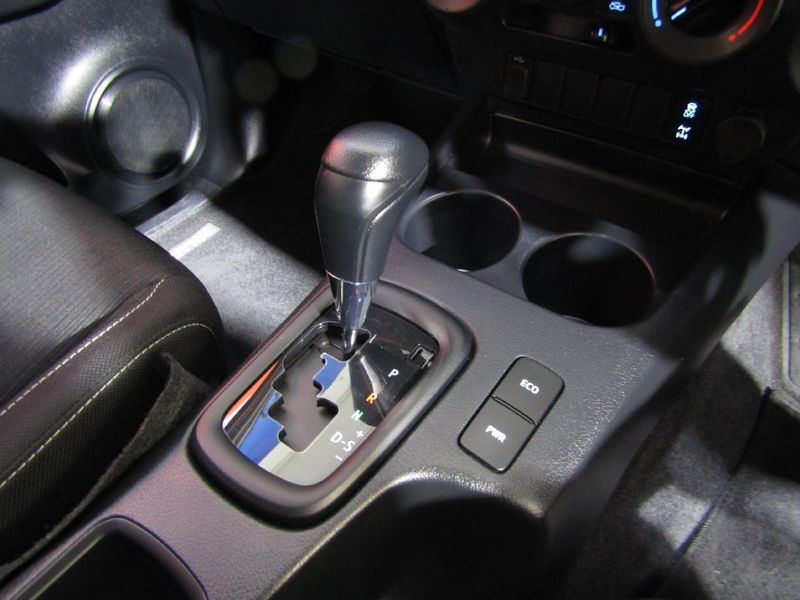 Used Toyota Hilux 2.4 GD6 Raider 4x4 Auto DoubleCab for sale in