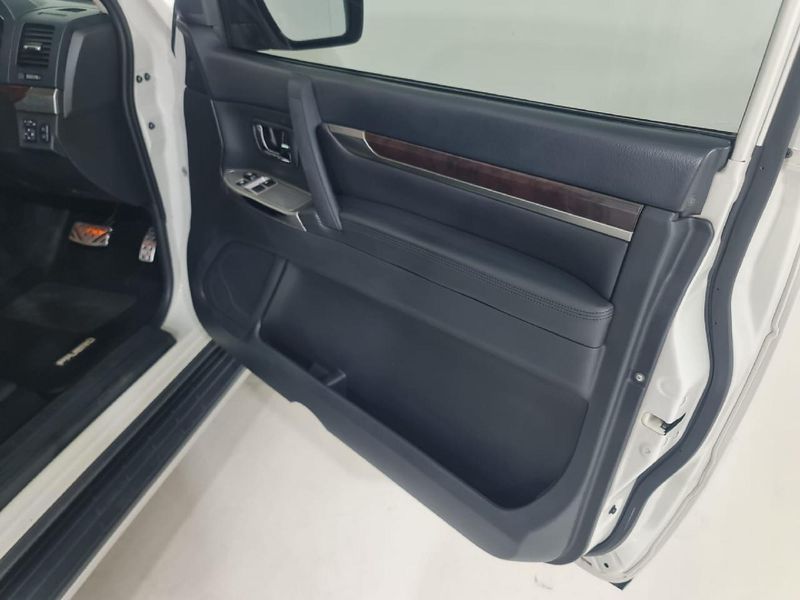 Used Mitsubishi Pajero 3.2 DiDc GLS SWB Auto for sale in Mpumalanga