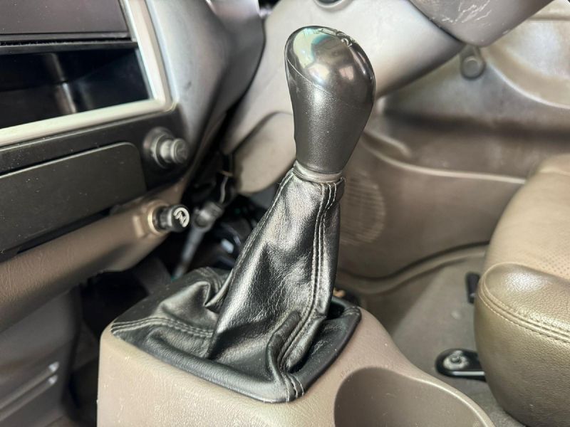 Used Hyundai H100 Bakkie 2.6D Dropside Aircon for sale in Gauteng