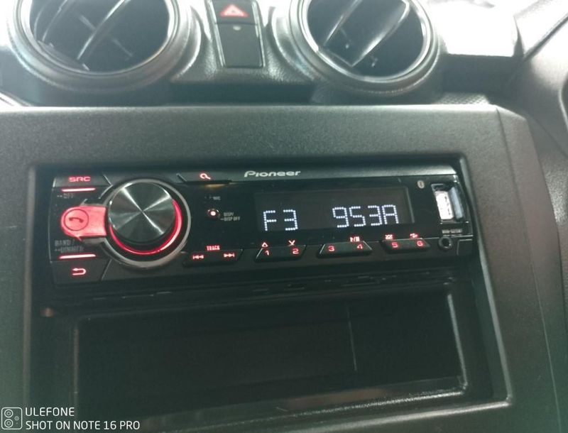 Used Suzuki Swift 1.2 GA for sale in Gauteng Cars.co.za (ID9807329)