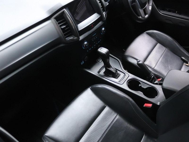 Used Ford Ranger 2.0D XLT Auto DoubleCab for sale in North West