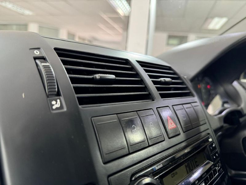 Used Volkswagen Polo Vivo 1.4 Trendline Auto 5dr for sale in Gauteng