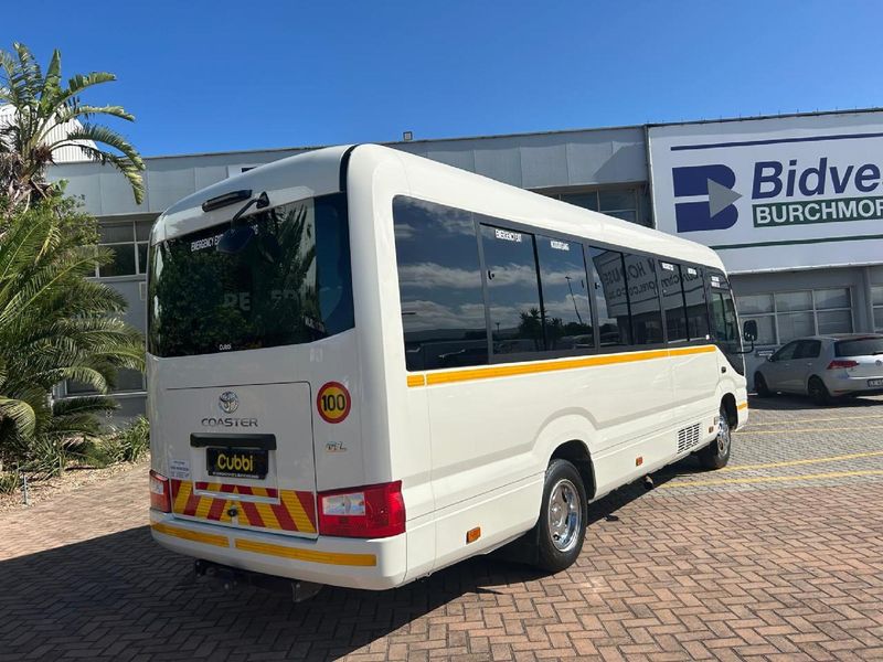 Used Toyota Coaster 2.8D GL Auto 23 Seater for sale in Western Cape ...