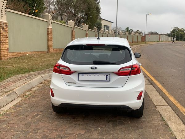2019-Ford-Fiesta-10-EcoBoost-Trend-5-dr image:3
