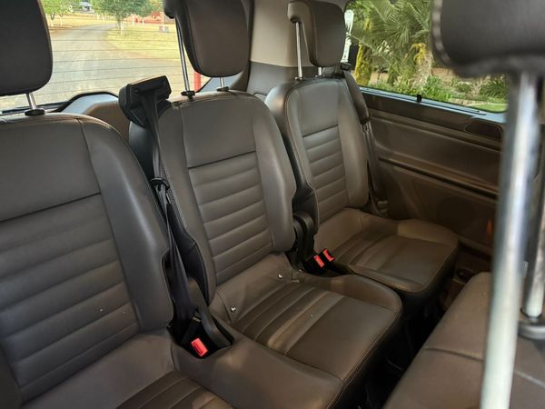 2019-Ford-Tourneo-Custom-LTD-22-TDCi-SWB-114kW image:6